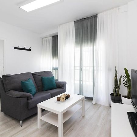 Homeforguest Amplio Apartamento En El Centro De Santa Cruz Экстерьер фото