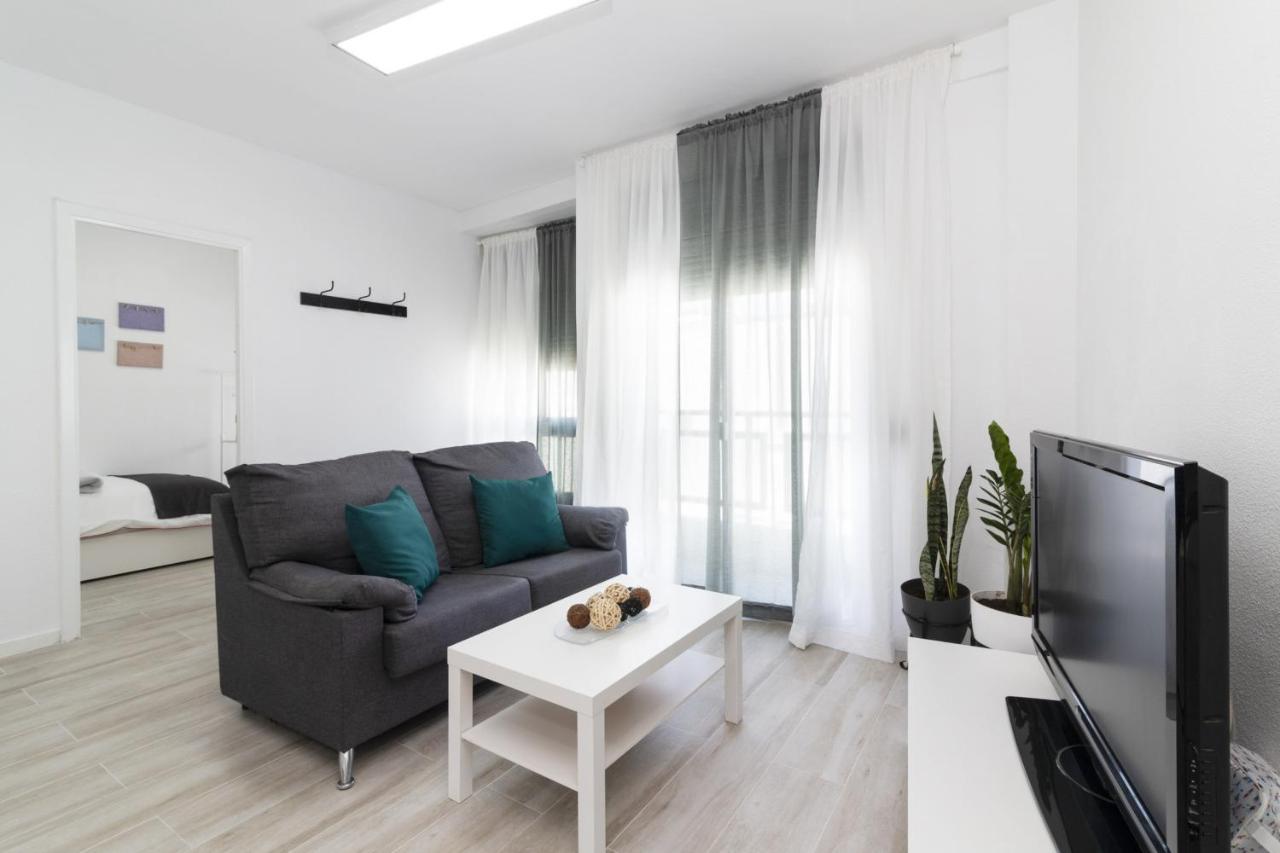 Homeforguest Amplio Apartamento En El Centro De Santa Cruz Экстерьер фото