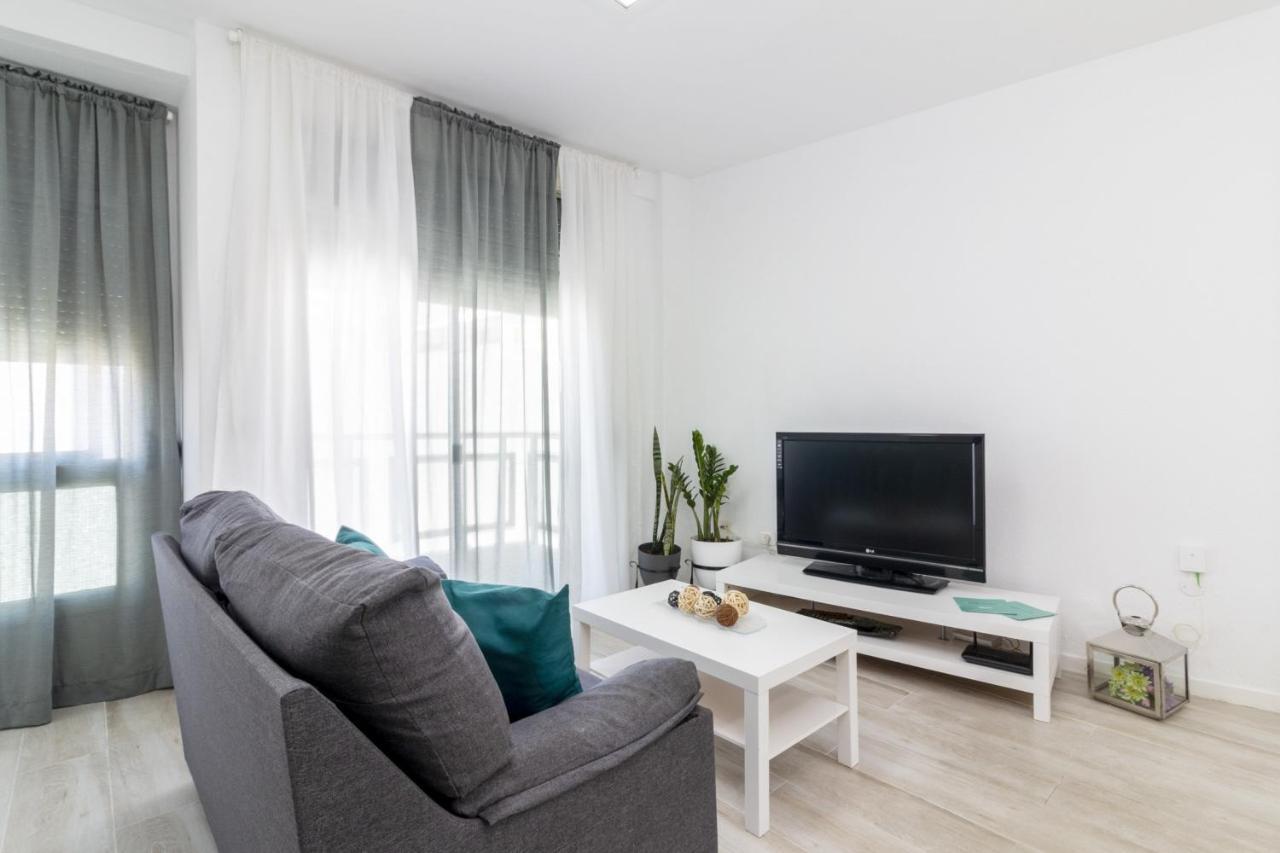 Homeforguest Amplio Apartamento En El Centro De Santa Cruz Экстерьер фото